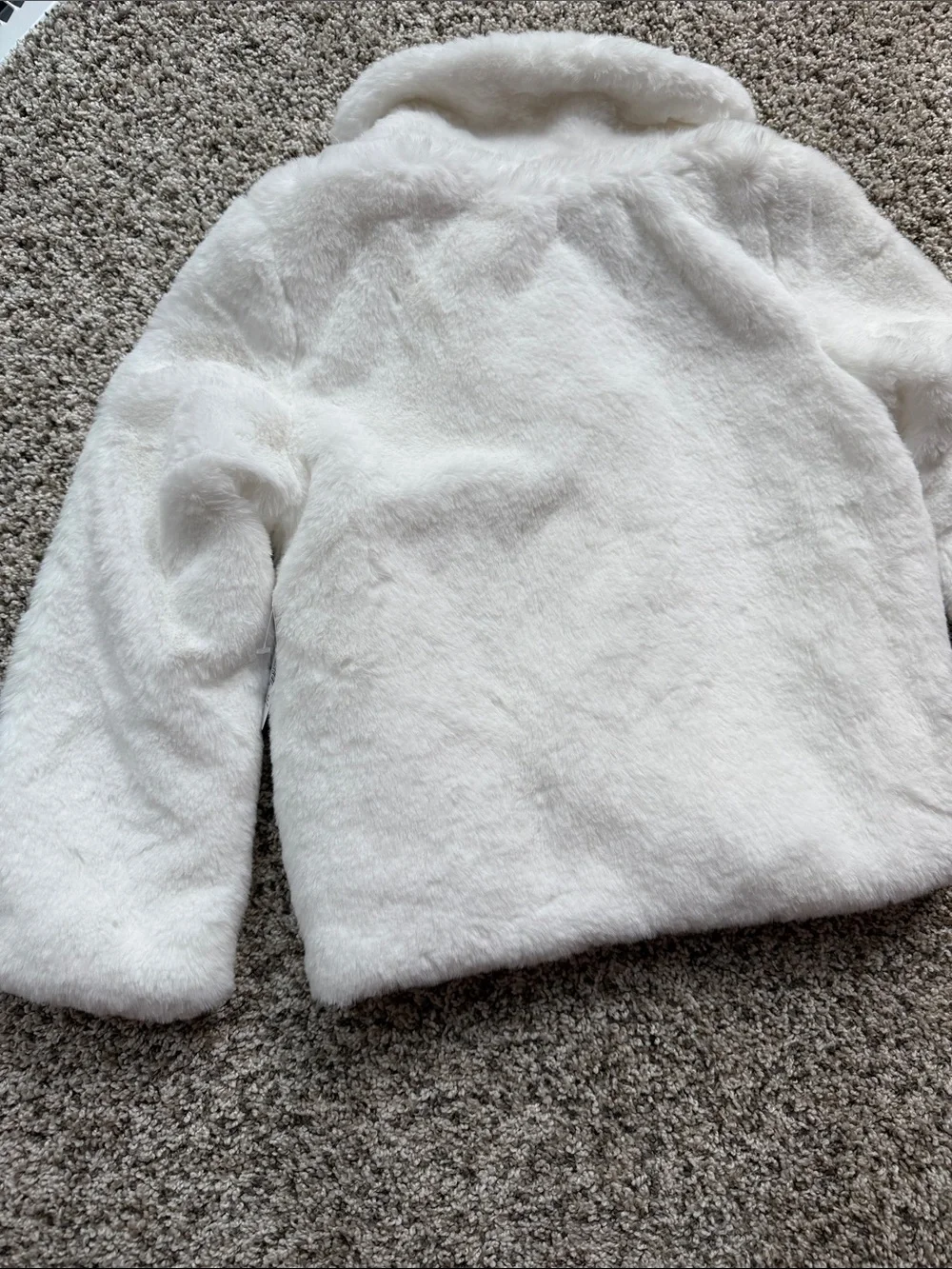 NWT Children's Place girls White Faux Fur Jacket Coat 5T